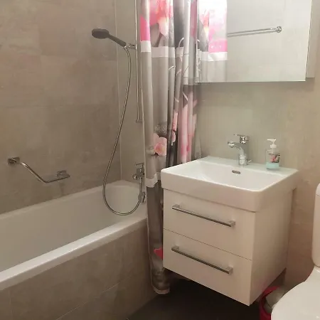 2,5 Pces Accueillant Comme A La Maison *